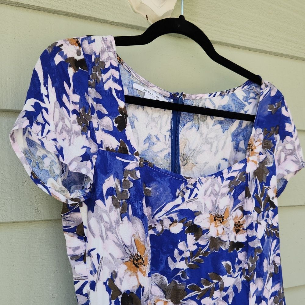 O’Neill Aiko Dress - Picture 6 of 9